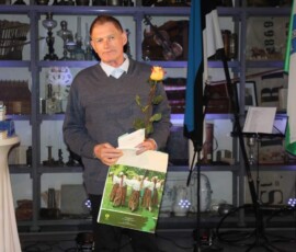 Raamatukoguhoidja-bussijuht Marko Männik - täiskasvanuhariduse Järvamaa aasta õppija nominent 2024