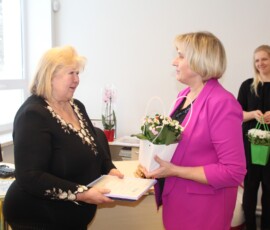 Järva-Jaani staažika raamatukoguhoidja Merike Kanarbiku pensionile saatmine 2026 jaanuar