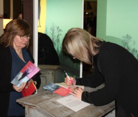 Kirjanduslik oaas 2025 - autogrammiminutid.